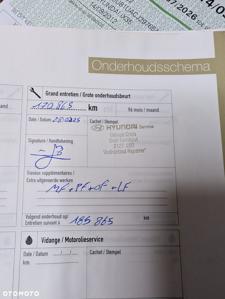 Hyundai ix35 1.7 CRDi 2WD blue Finale Silver - 24