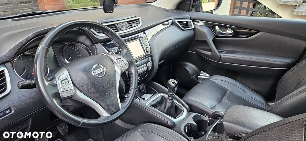 Nissan Qashqai 1.5 dCi Tekna - 8