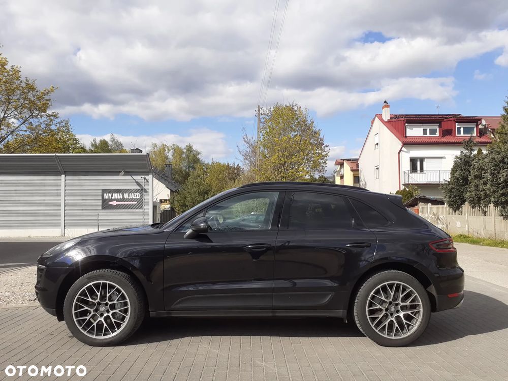 Porsche Macan - 2