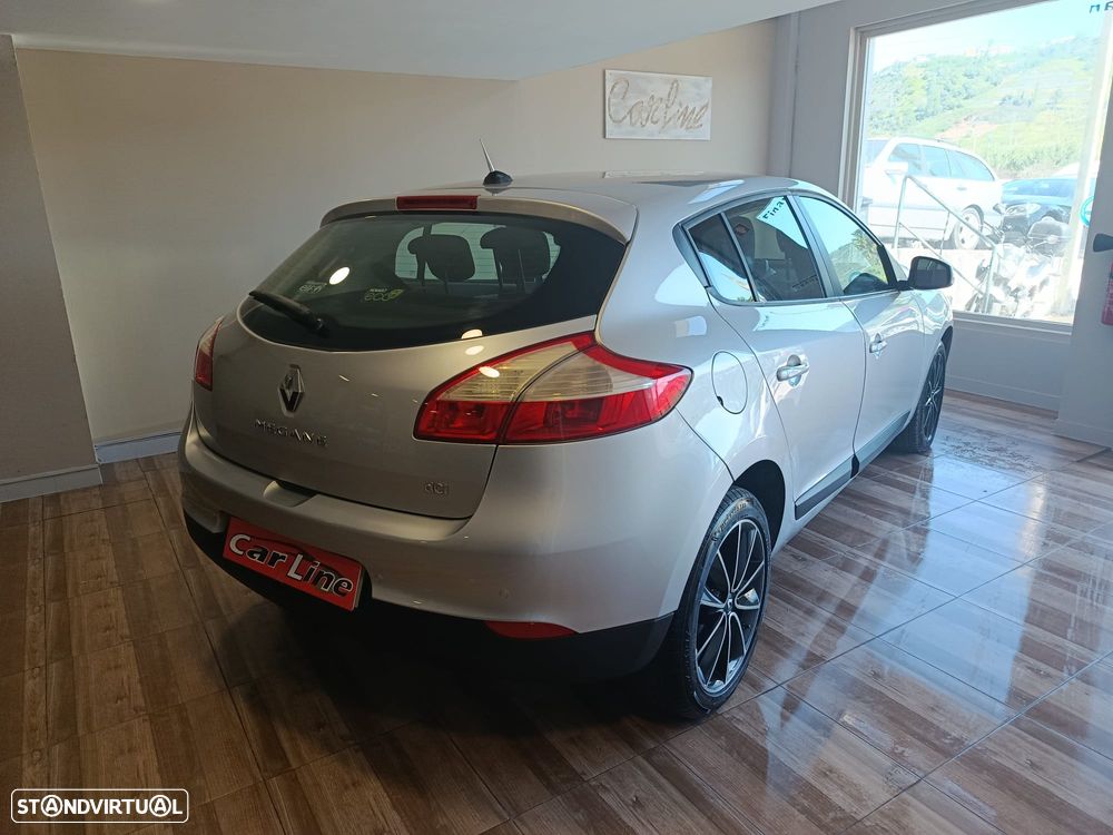 Renault Mégane 1.5 dCi Dynamique SS - 15