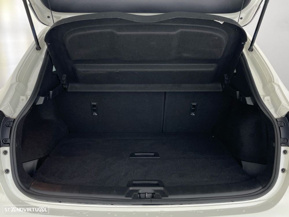 Nissan Qashqai 1.5 dCi N-Connecta - 13
