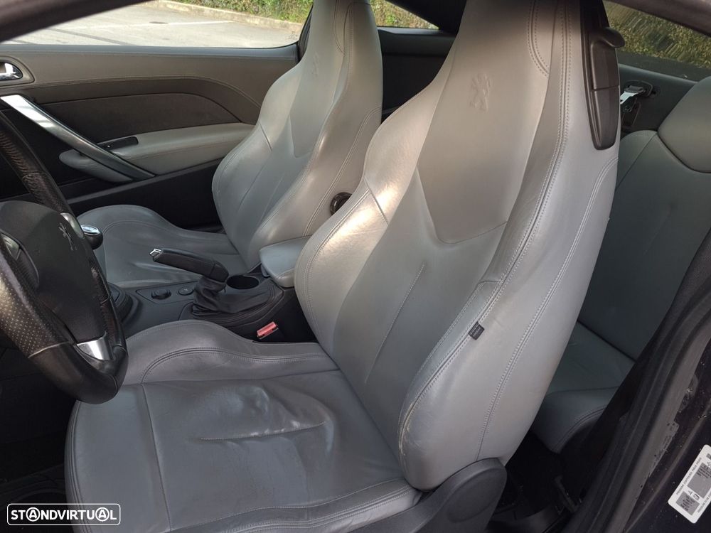 Peugeot RCZ 1.6 THP - 17