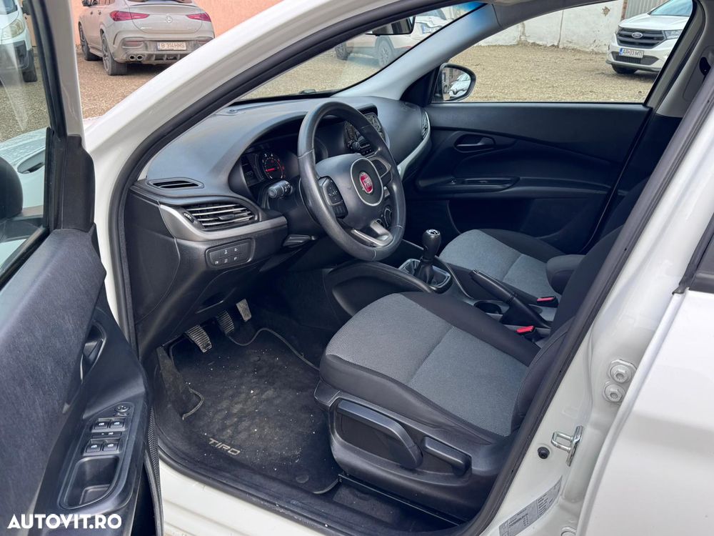 Fiat Tipo 1.3 Mjet Easy - 4