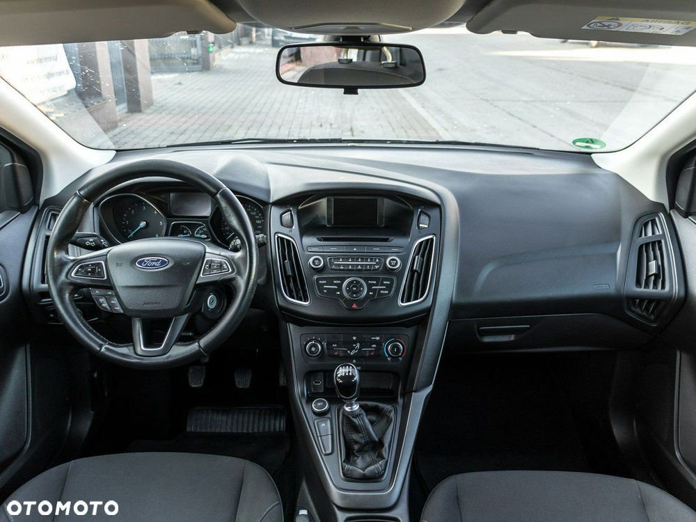 Ford Focus - 18