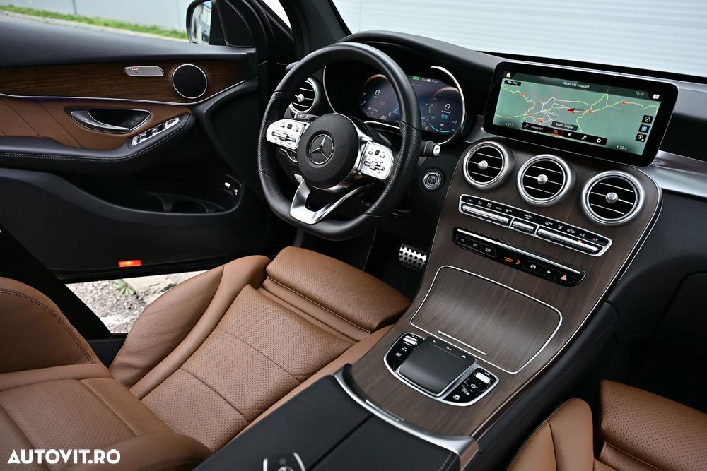 Mercedes-Benz GLC Coupe 350 e 4Matic 7G-TRONIC AMG Line - 19