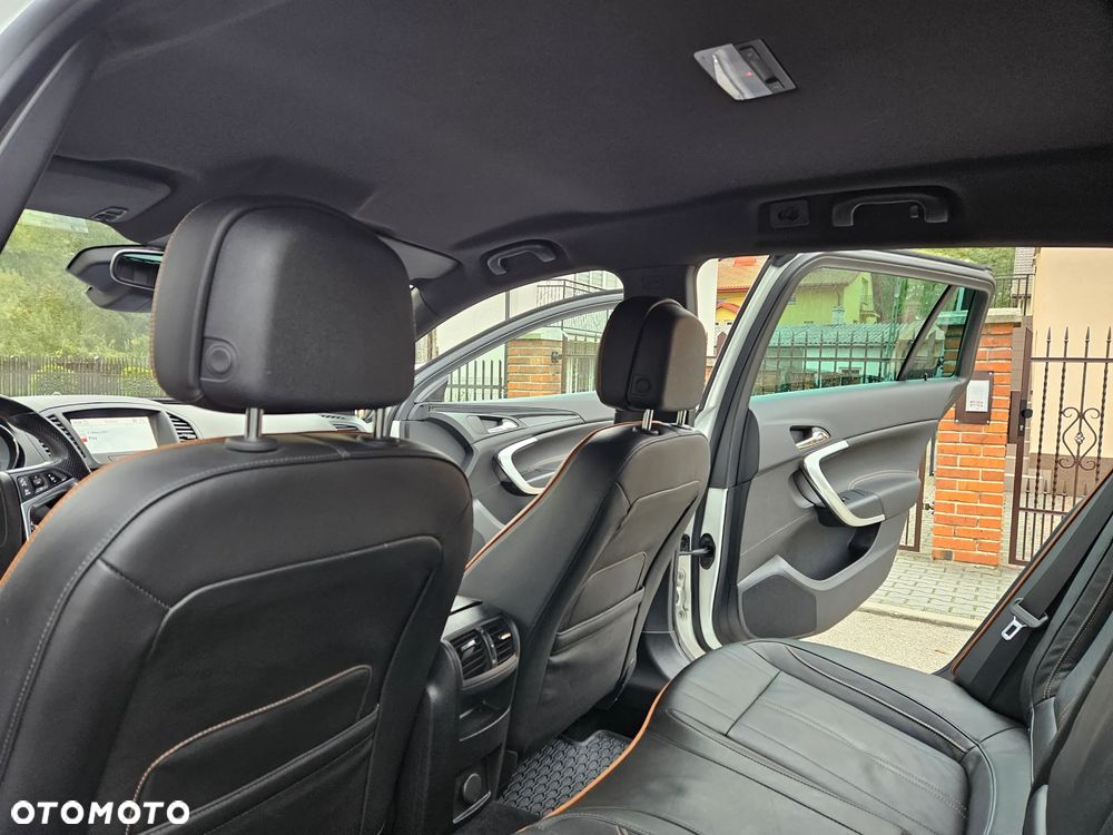 Opel Insignia 2.0 CDTI ecoFLEX Business Cosmo - 25