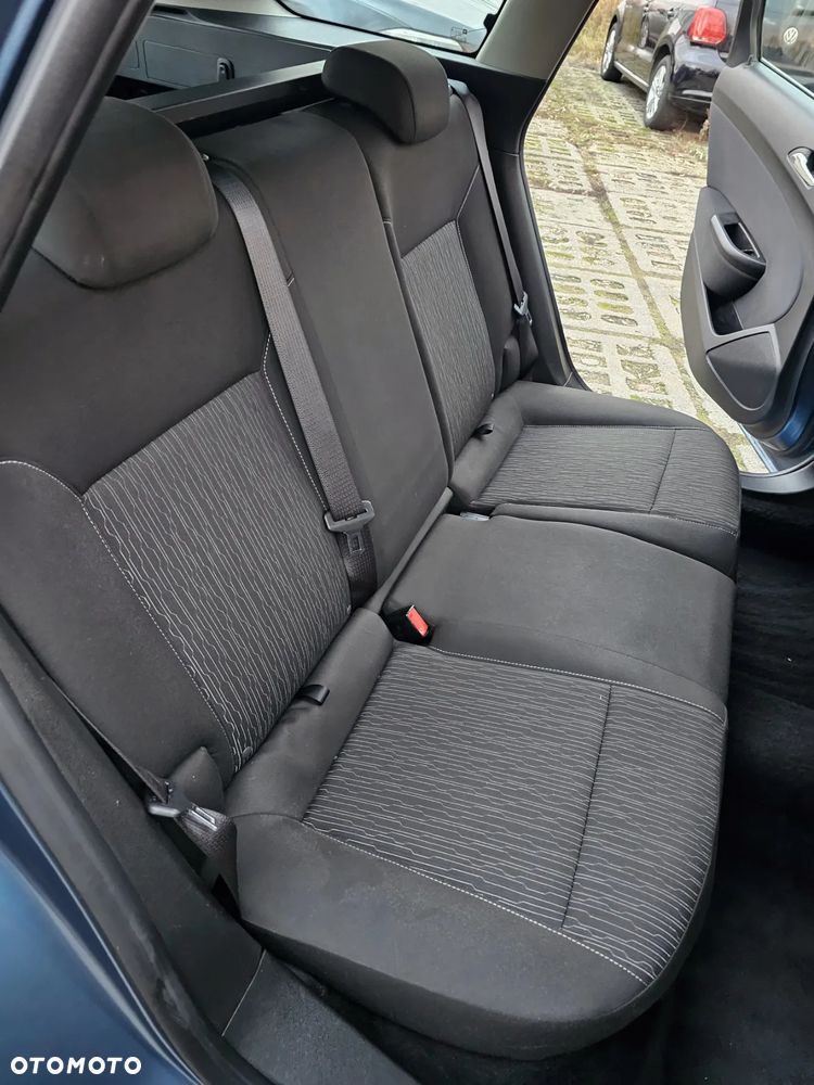 Opel Astra 1.4 Turbo - 21