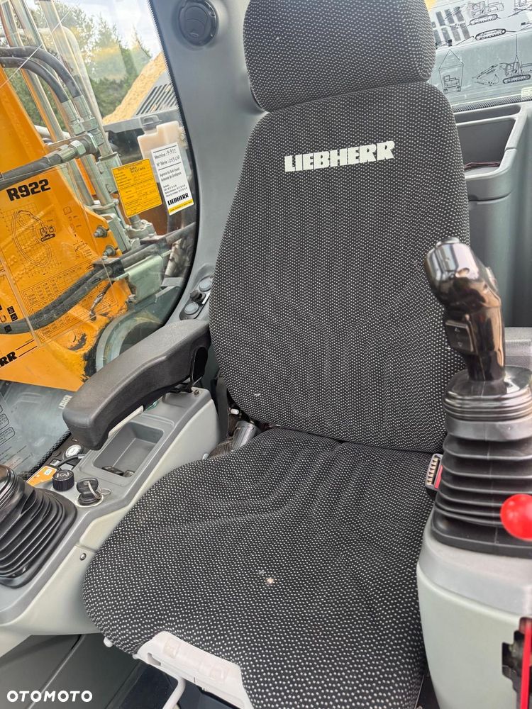 Liebherr 922LC - 21
