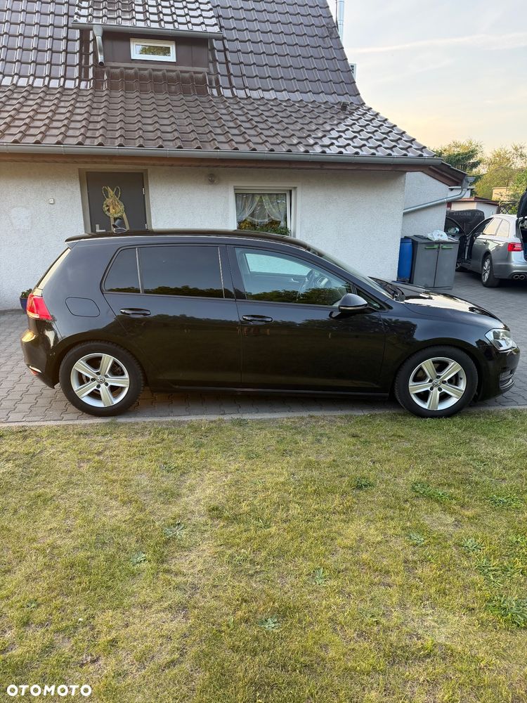 Volkswagen Golf - 3