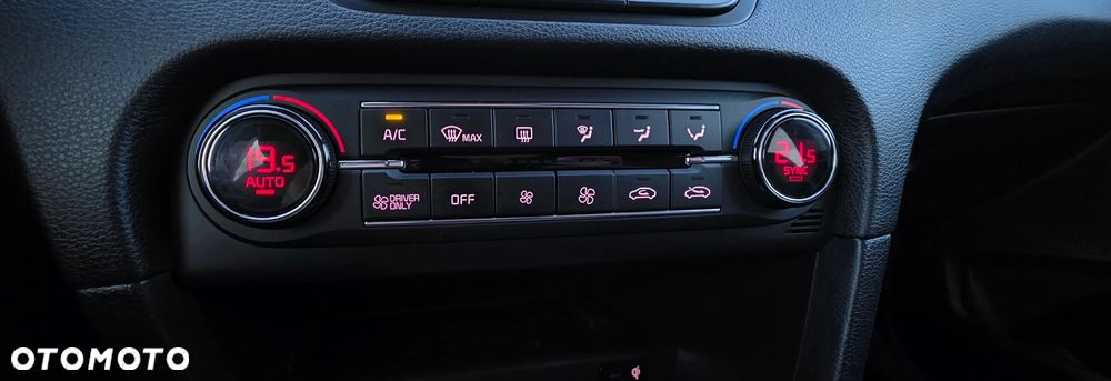 Kia XCeed 1.6 GDI PHEV L Business Line DCT - 22