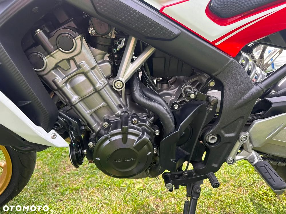 Honda CB - 9