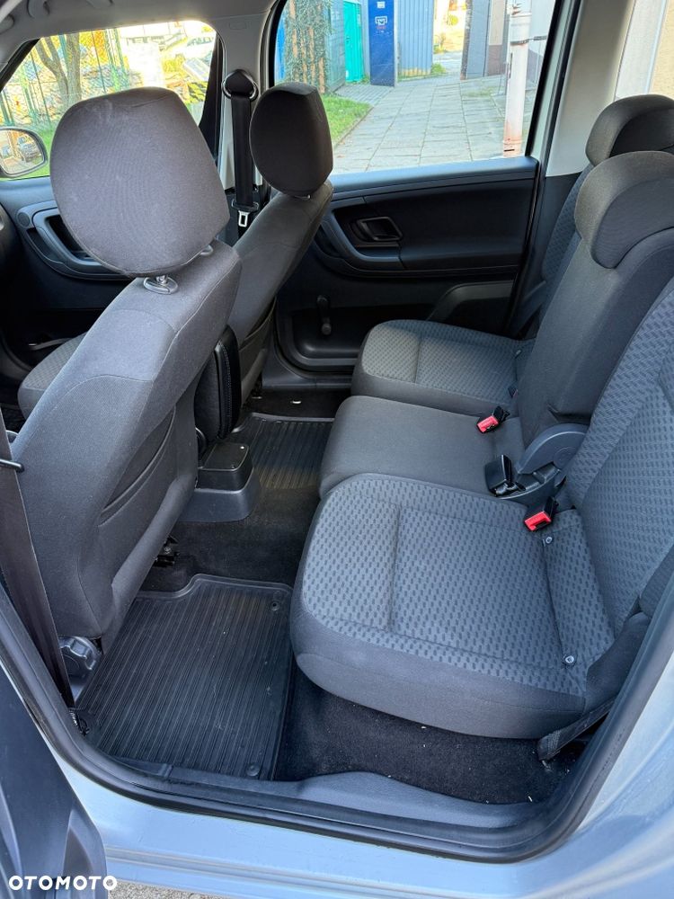 Skoda Roomster - 4