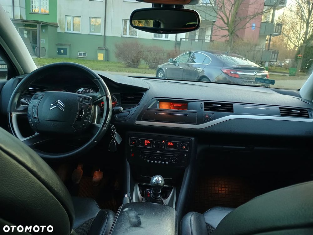 Citroën C5 2.0 HDi Confort - 12