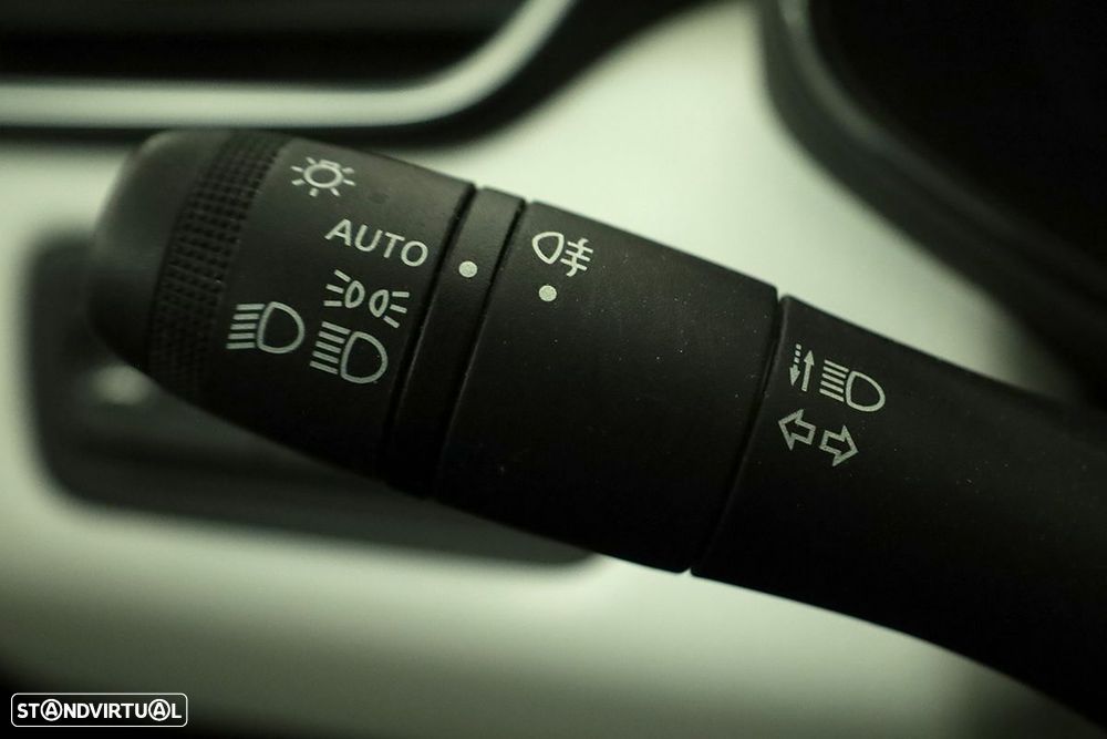 Renault Clio 1.0 TCe Evolution - 17