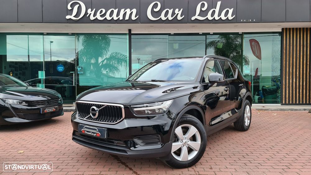 Volvo XC 40 1.5 T2 Momentum Plus - 1