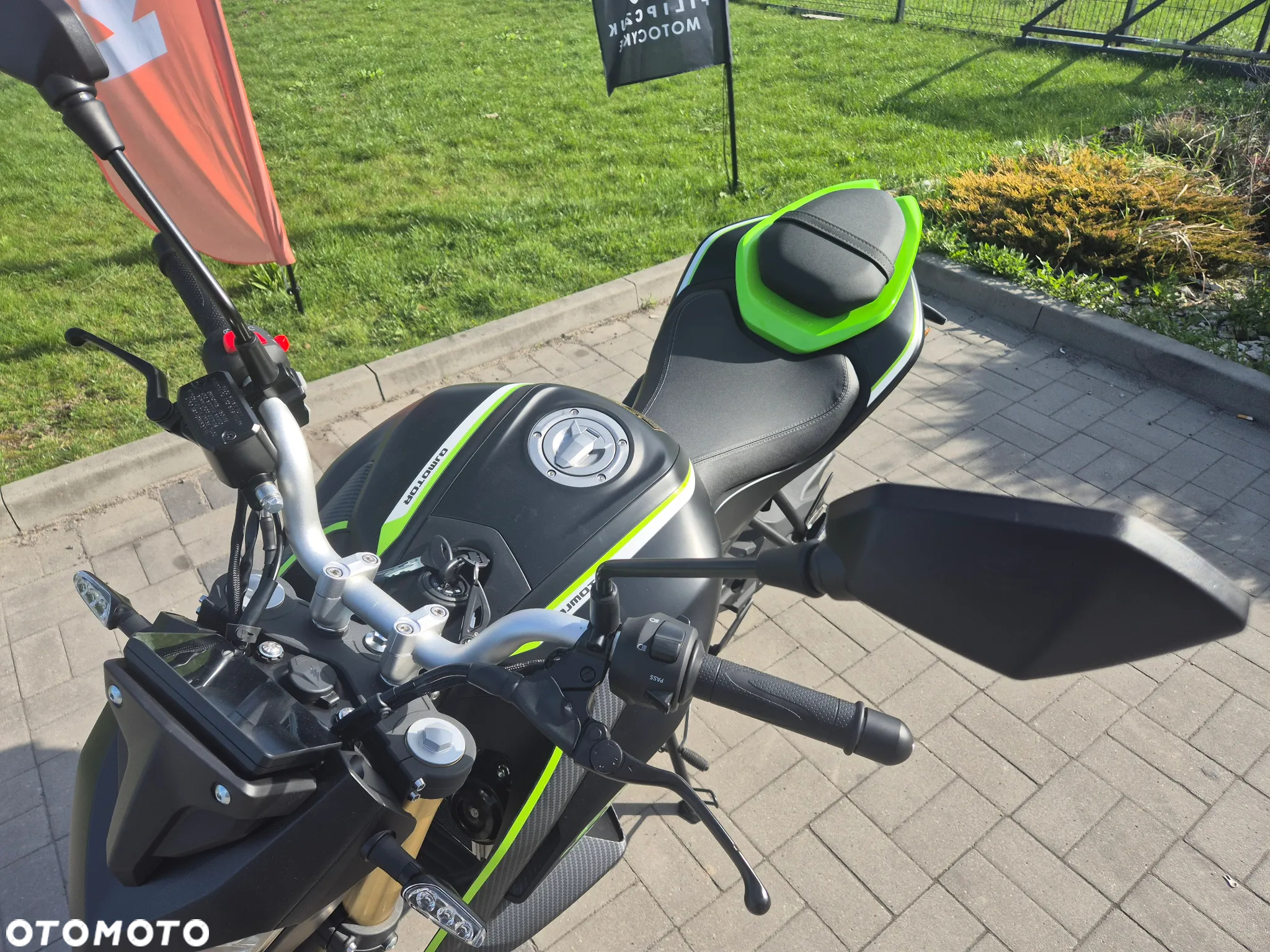 QJMOTOR SRK 125S - 6