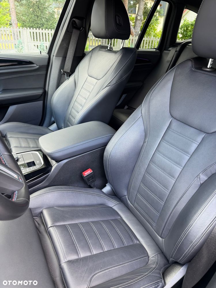BMW X3 xM40i mHEV - 24