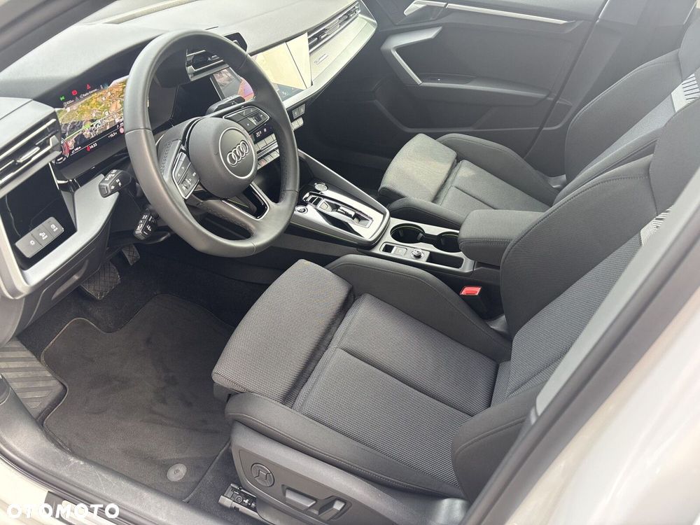 Audi A3 Sportback 35 TFSI mHEV S Line S tronic - 28
