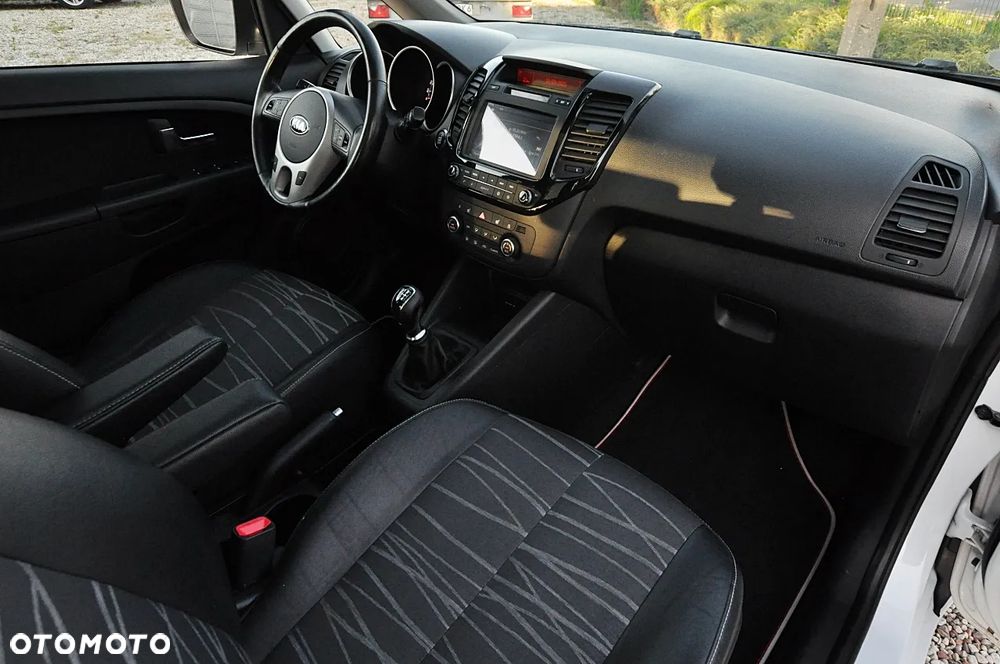 Kia Venga 1.6 CRDi 128 Spirit - 21