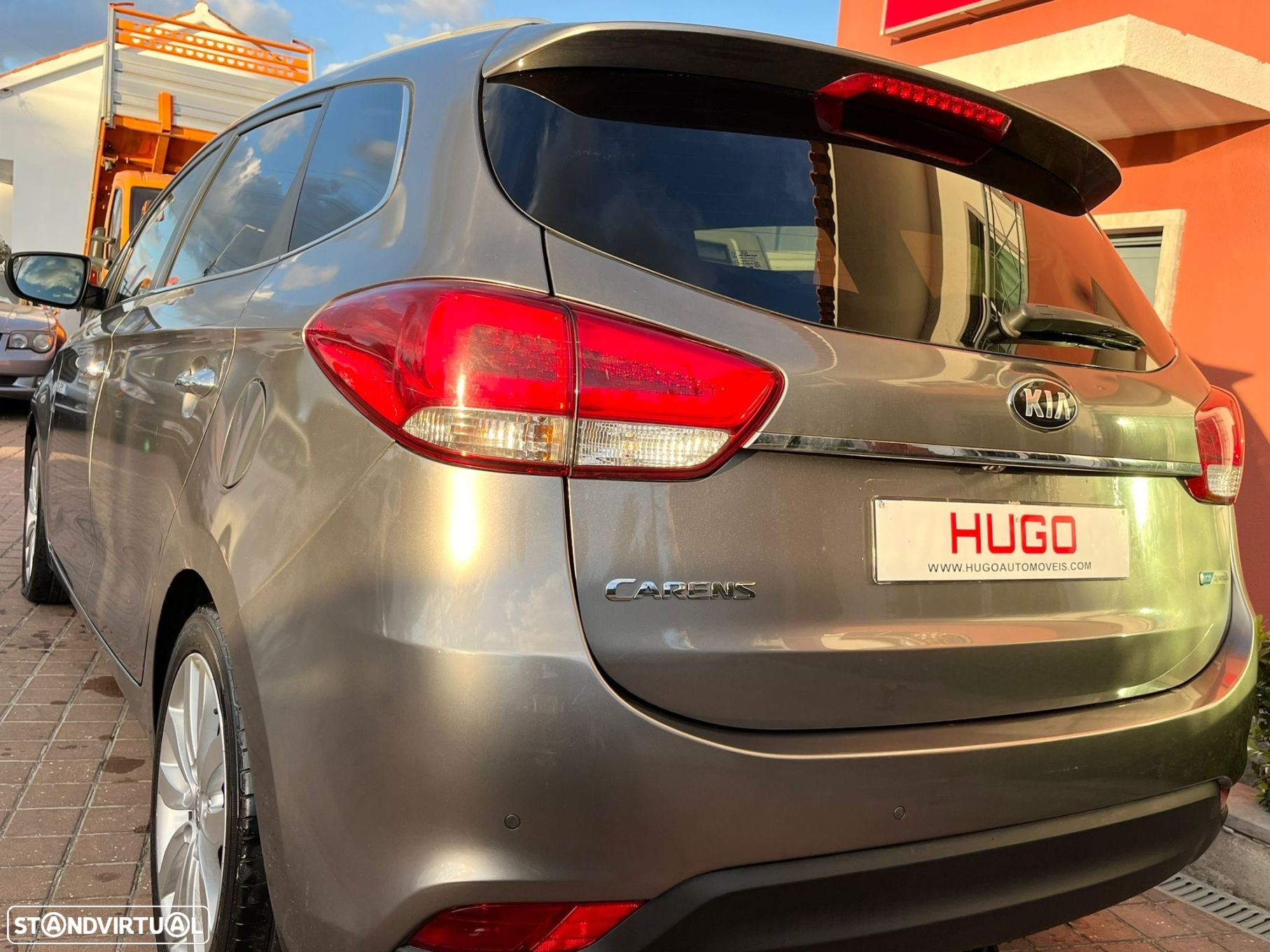 Kia Carens 1.7 CRDi ISG TX Aut. - 10