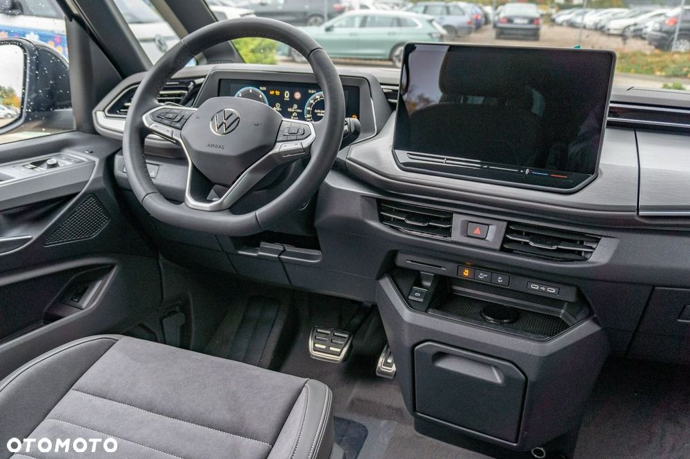 Volkswagen Multivan - 24