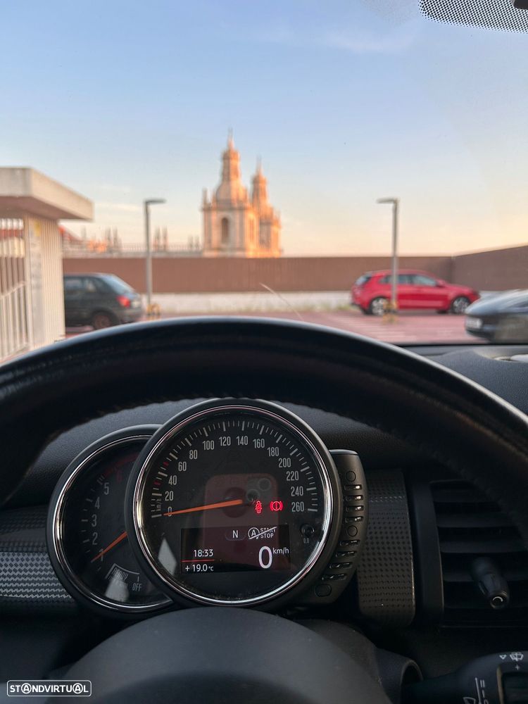 MINI 5 Portas Cooper D - 7