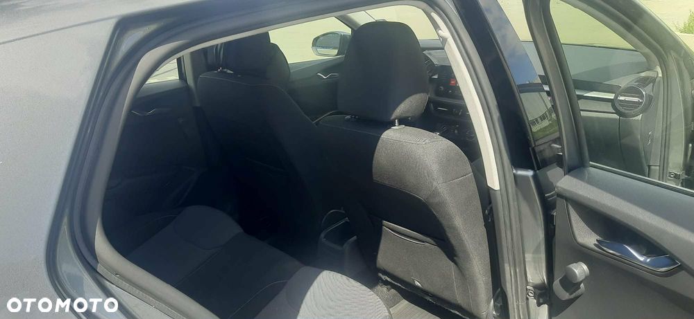 Skoda Fabia 1.0 TSI Ambition - 8