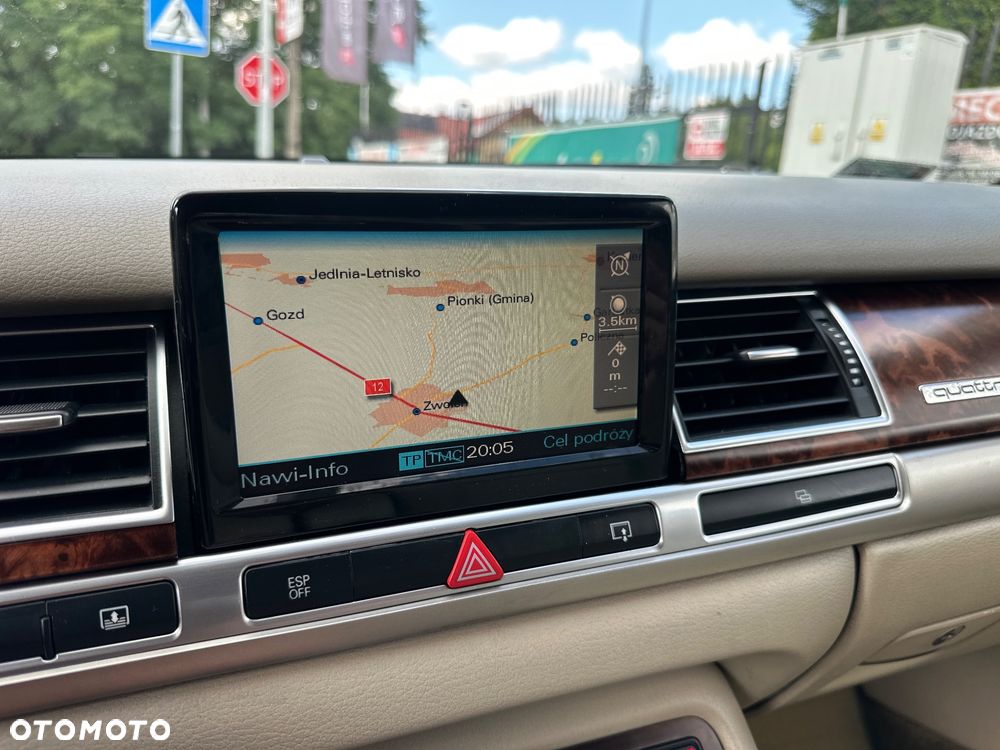 Audi A8 - 31