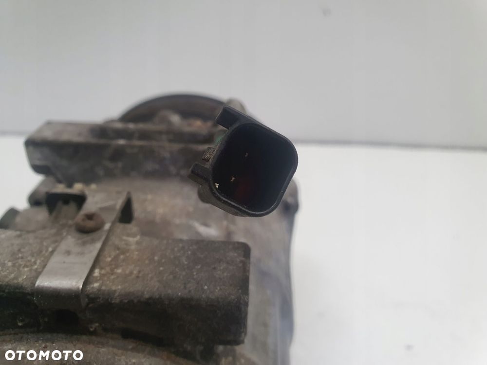 SPRĘŻARKA KLIMATYZACJI Volvo S40 II V50 2.0 D _ 3M5H-19D629-HE - 9
