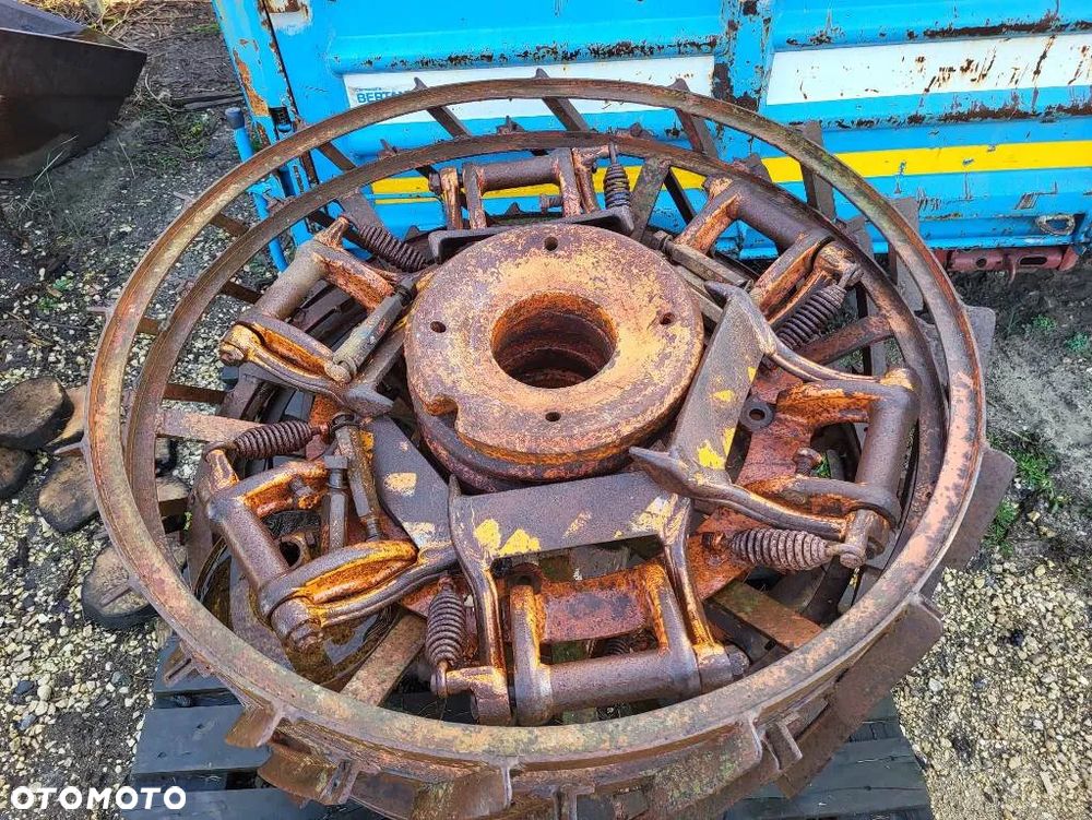 Traktor FIAT 215 nie Kubota Koła Metalowe  Kosiarka  Mulczer zagrabiarka zamiatarka - 2