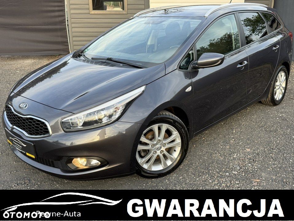 Kia Ceed 1.6 GDI Dream Team Edition - 1