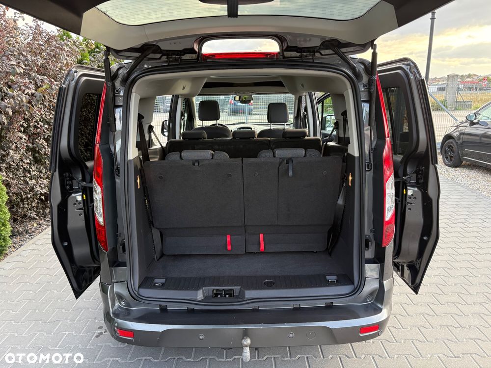 Ford Tourneo Connect Grand - 25
