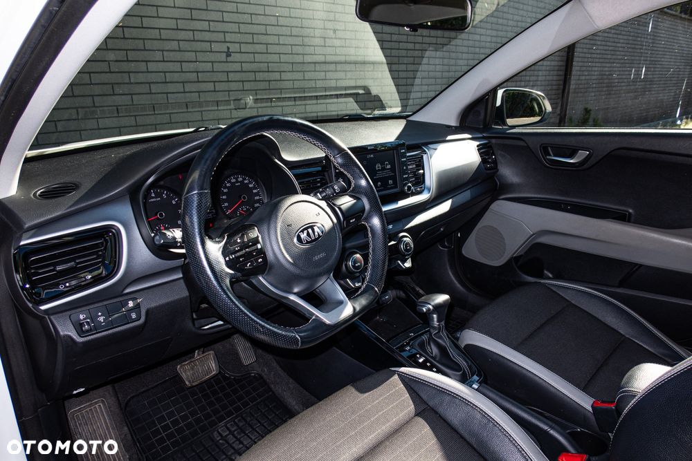 Kia Stonic 1.4 L - 10