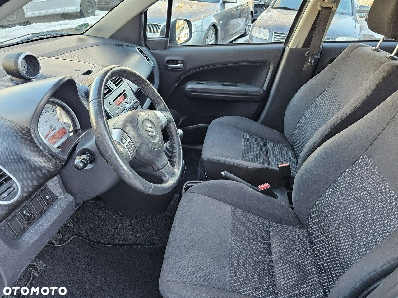 Suzuki Splash 1.0 Basic - 16