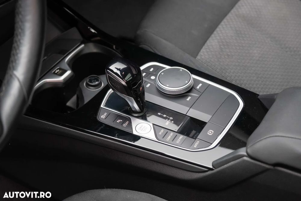 BMW Seria 2 220d xDrive Aut. Advantage - 25