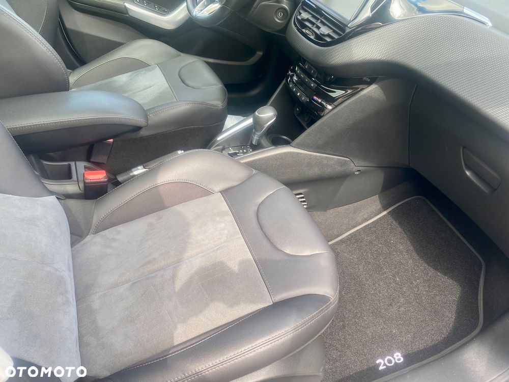 Peugeot 208 PureTech 110 Stop & Start EAT6 Allure - 14