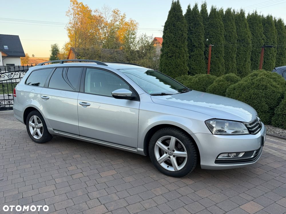 Volkswagen Passat 2.0 Blue TDI SCR Comfortline - 5