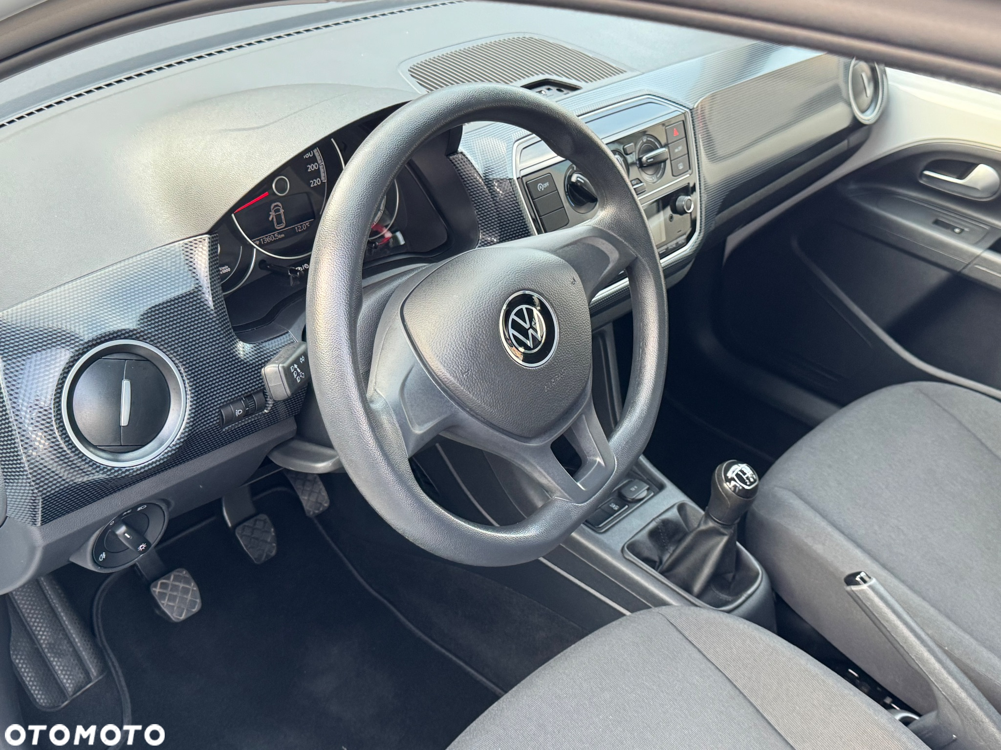 Volkswagen up! 1.0 move - 21