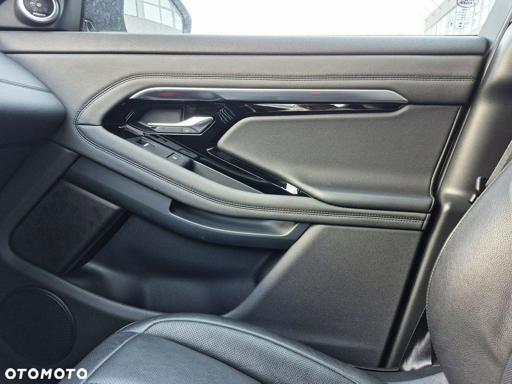 Land Rover Range Rover Evoque - 37