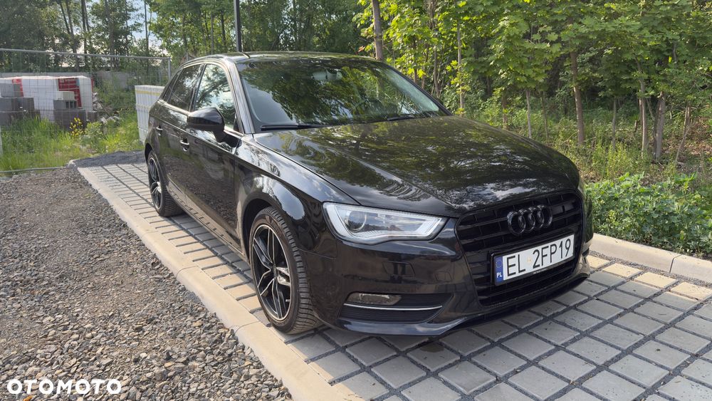 Audi A3 Sportback 1.6 TDI ultra Attraction - 3