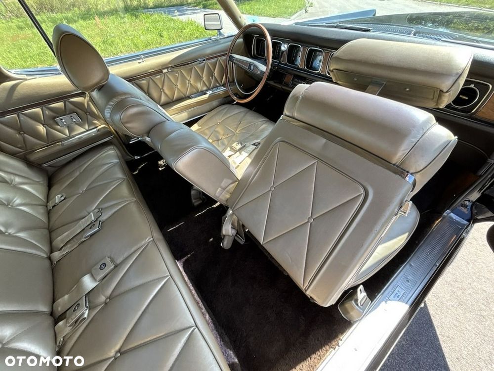 Lincoln Continental - 36