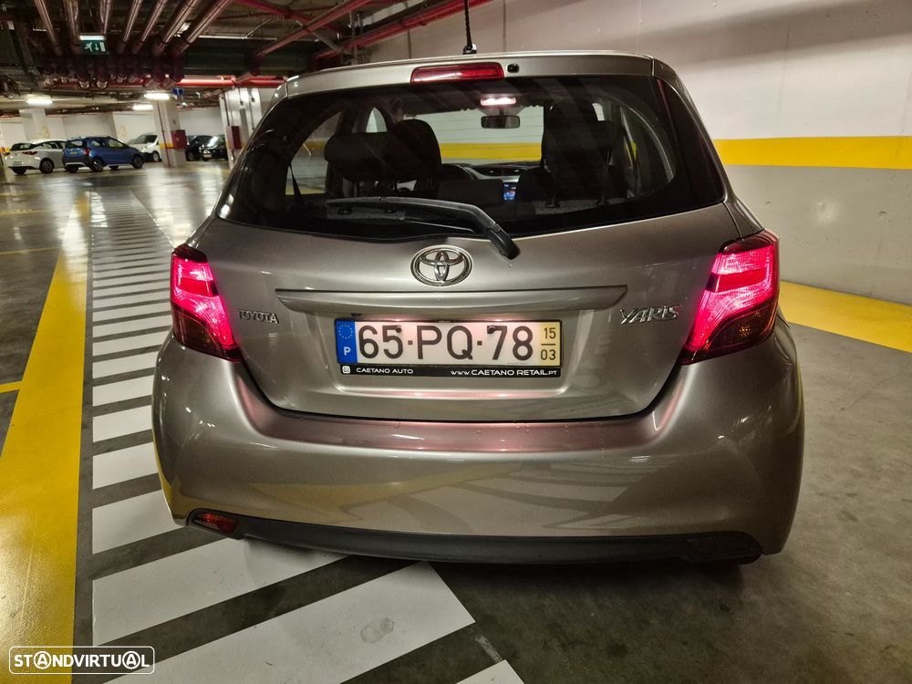 Toyota Yaris 1.0 VVT-i ACtive+AC - 14