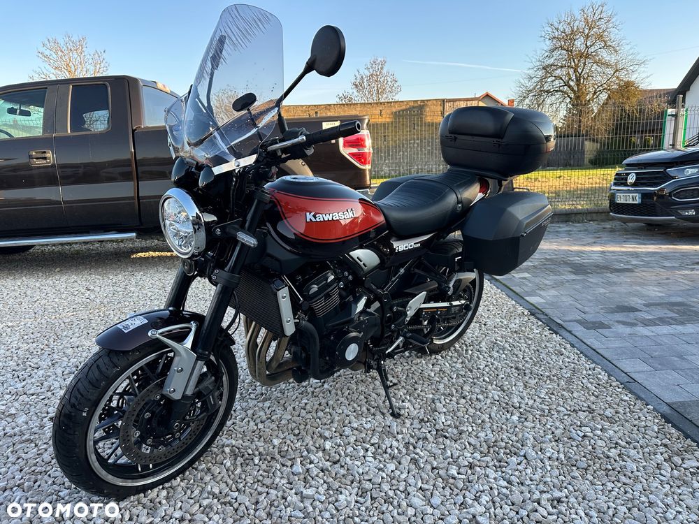 Kawasaki Z 900 RS - 2