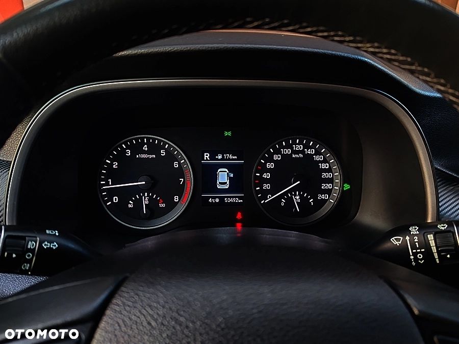 Hyundai Tucson 1.6 GDi 2WD Select - 22