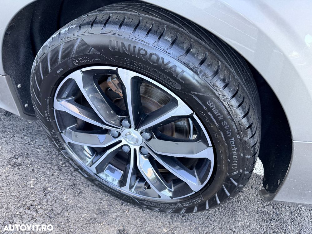 Volvo V60 D3 Geartronic Momentum - 15