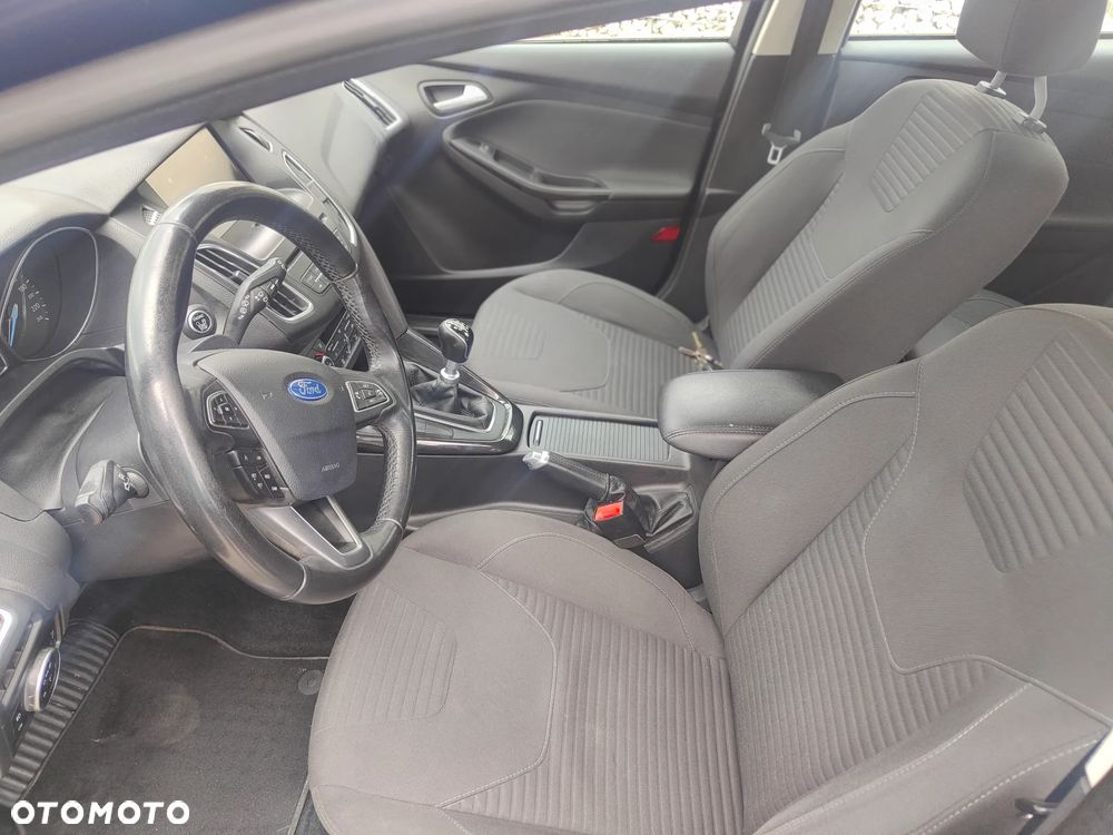 Ford Focus 1.5 EcoBoost SYNC Edition ASS - 8