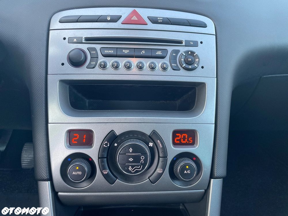 Peugeot 308 120 VTi Active - 30