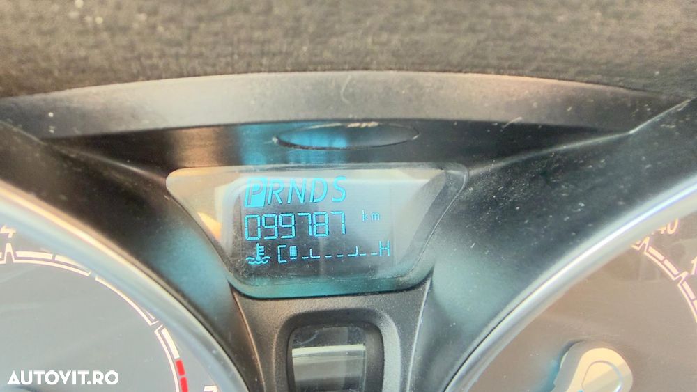 Ford Fiesta 1.0 Powershift Titanium - 11