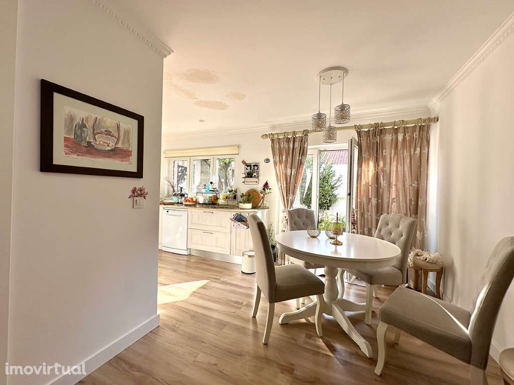 Moradia de Aldeia recuperada no centro de Setúbal - Grande imagem: 3/20