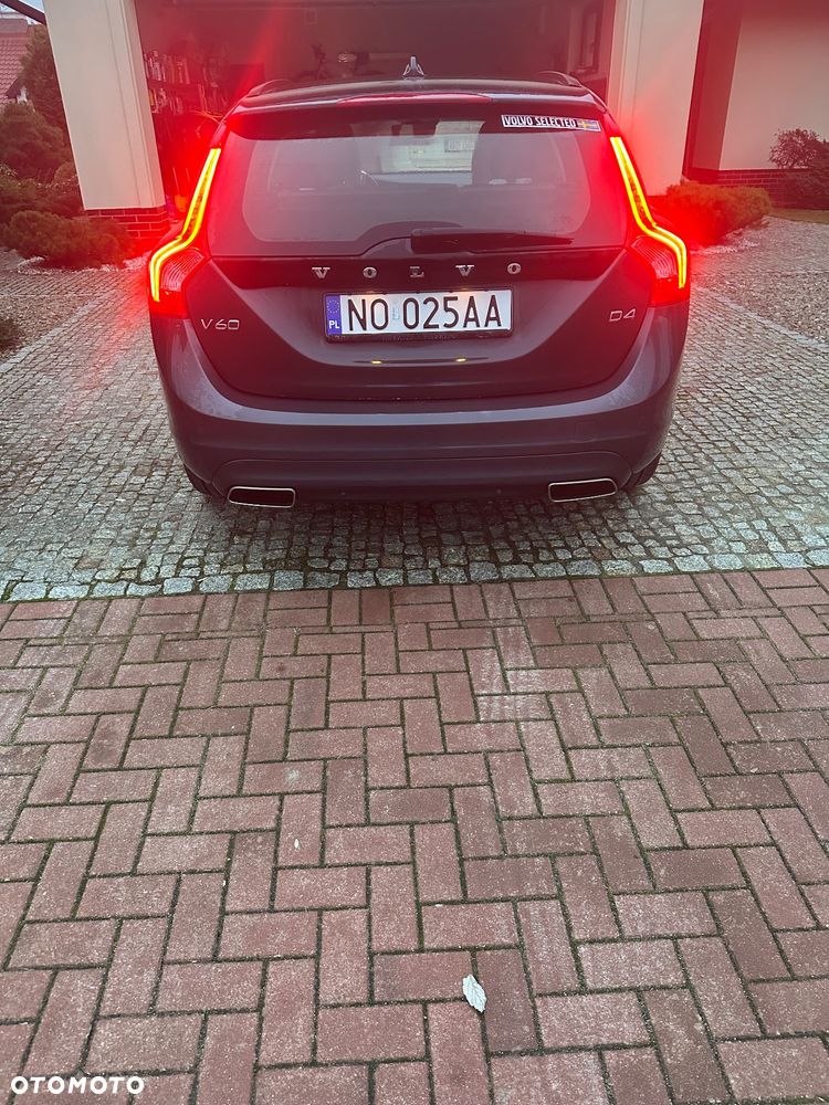 Volvo V60 D4 Drive-E Summum - 3